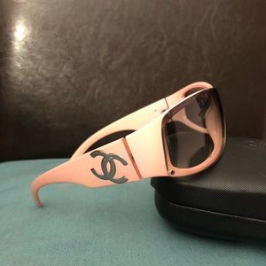 🌸🌸🌸 Chanel sunglasses 🌸🌸🌸